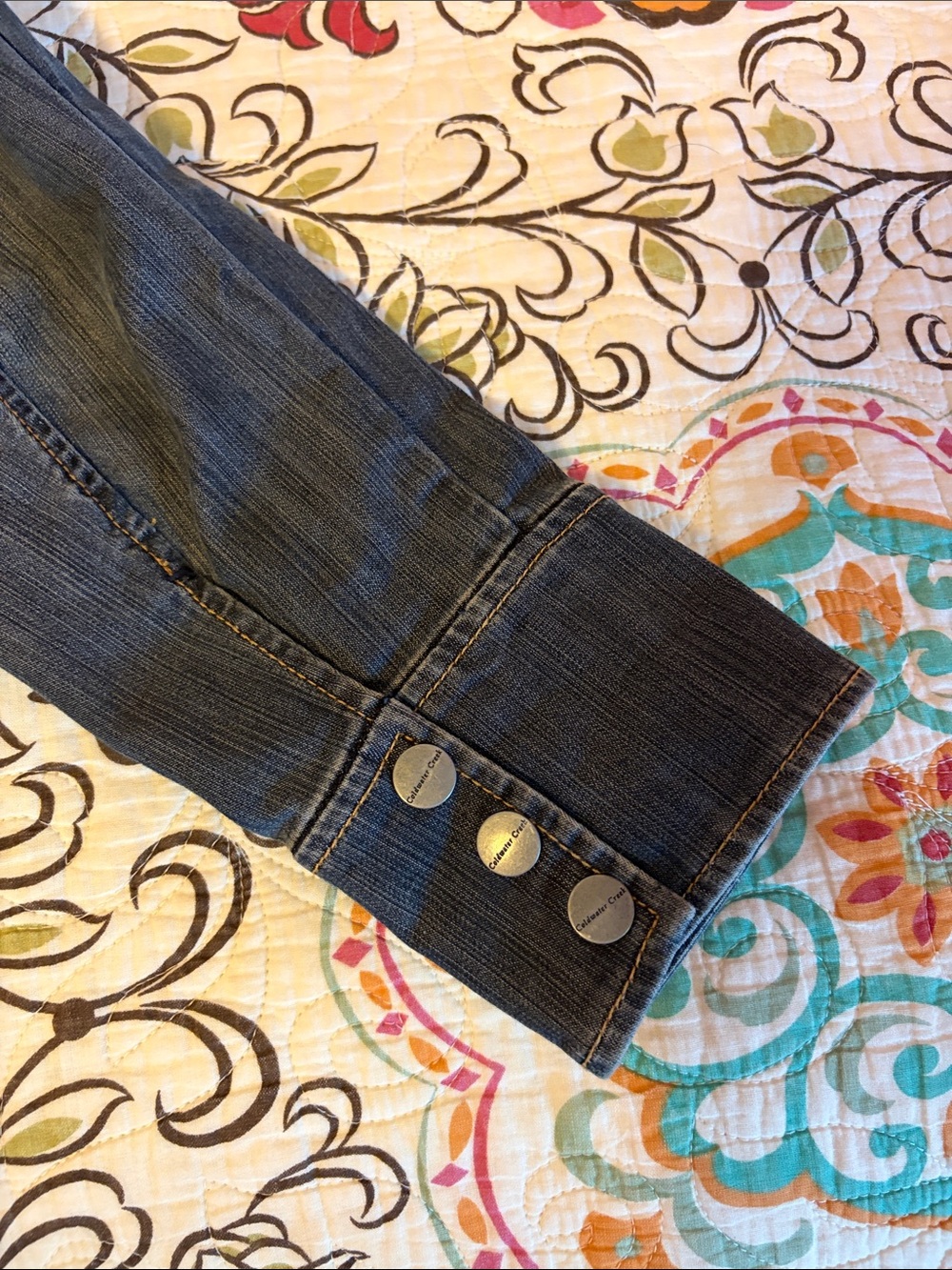 Cold water Creek  Denim Jacket in Deep Blue Wash - Picture 7 of 7